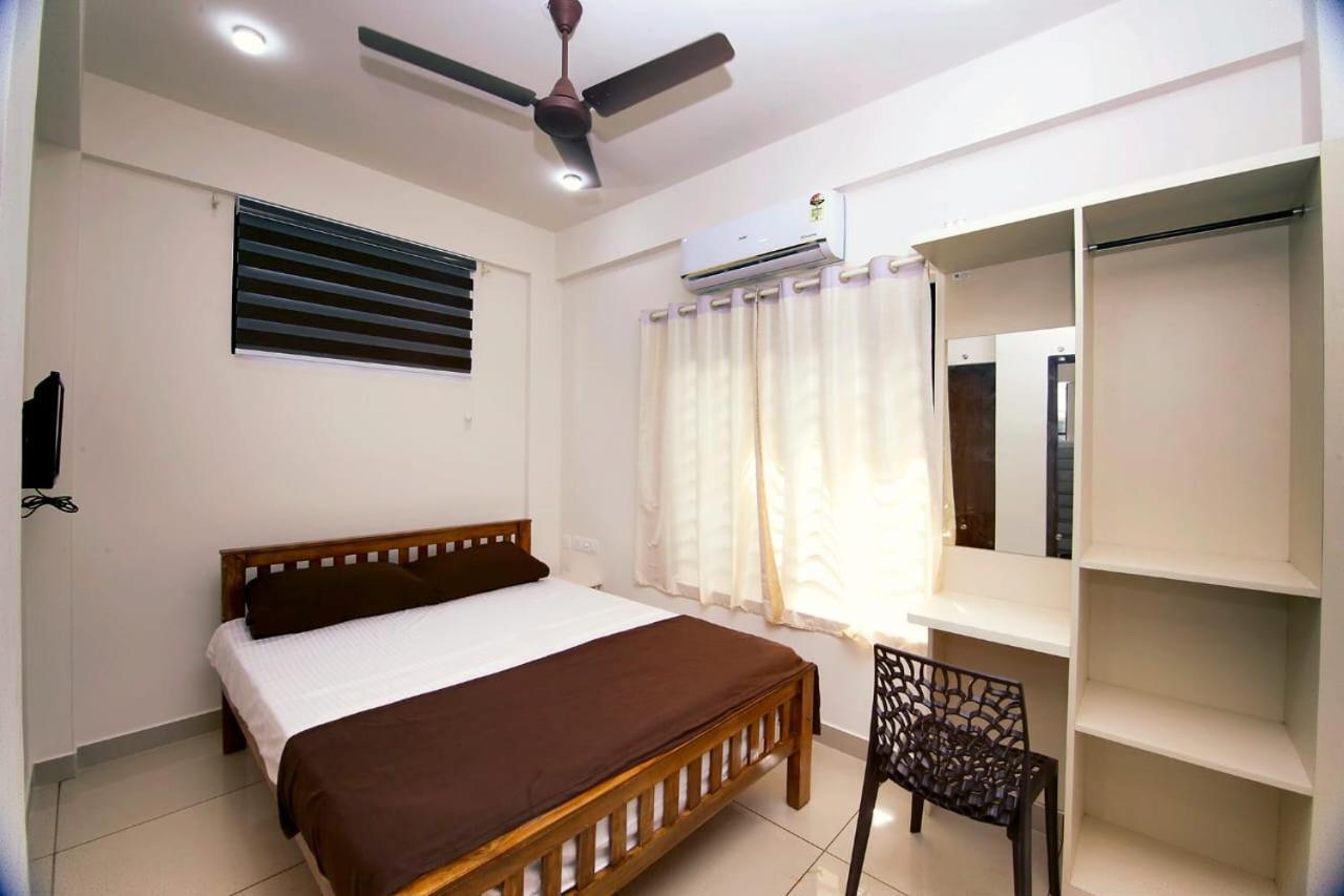 Uthram Residency Villa Kochi Eksteriør bilde