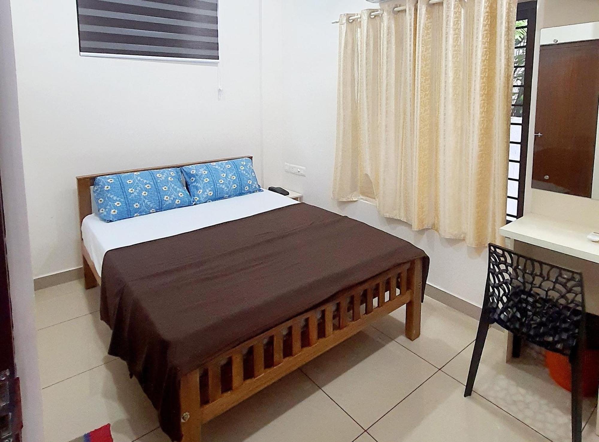 Uthram Residency Villa Kochi Eksteriør bilde